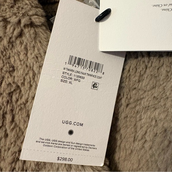 UGG coat - Picture 12 of 16